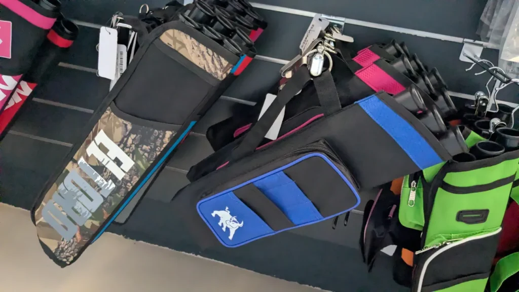 Seitenköcher für Kinder in verschiedenen Farben.